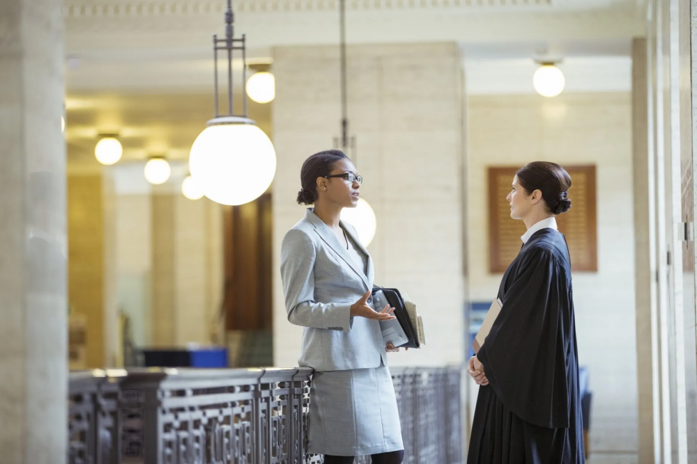 fatma-el-babrouk-avocate-divorce-contentieux